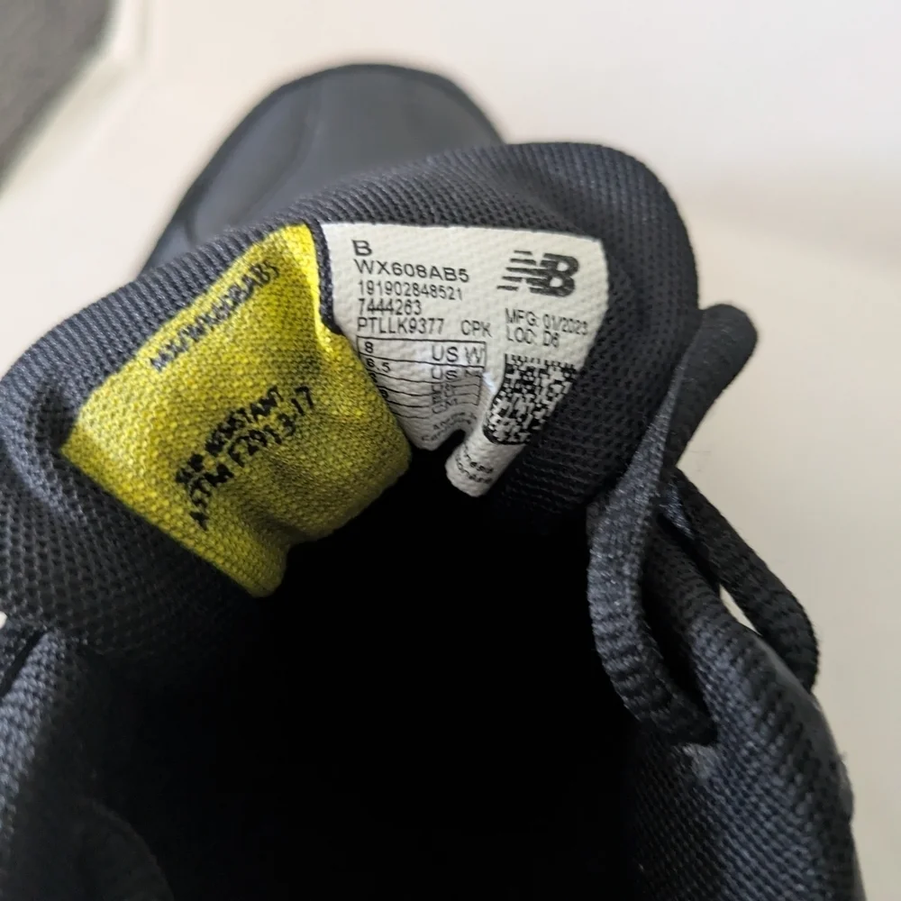 New Balance Women's Black Athletic Sneakers